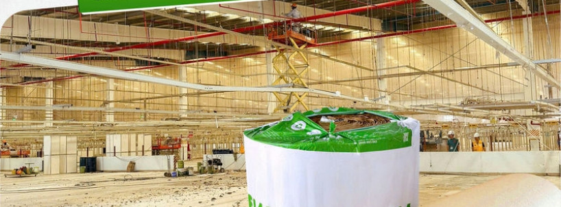 Xốp PE-OPP 1 Mặt Bạc 1 Mặt Keo Dán Dính Sẵn Remak® – Giải Pháp Cách Nhiệt Tiện Lợi, Hiệu Quả, Dính Chắc Mọi Bề Mặt