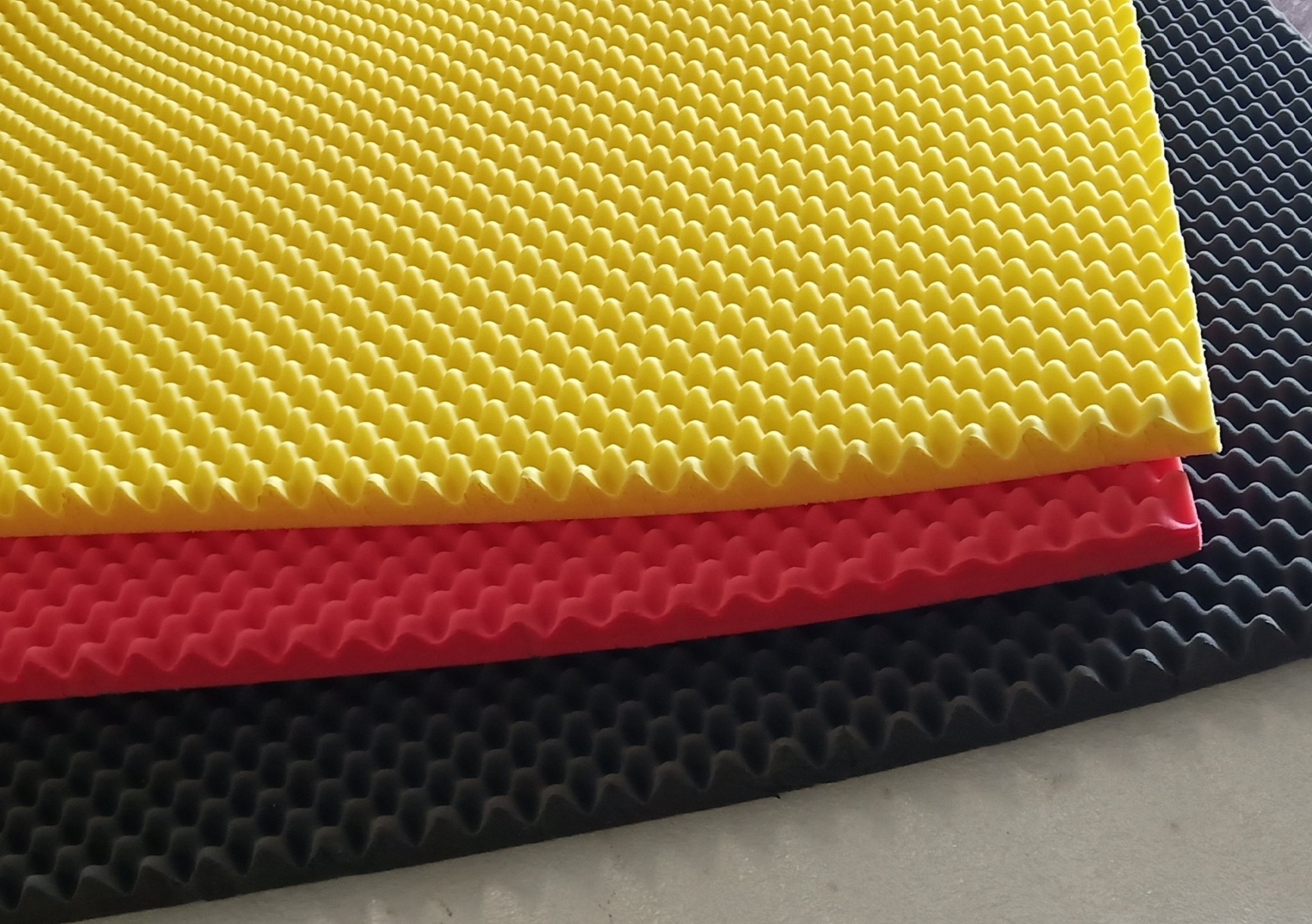 Mút trứng tiêu âm 2