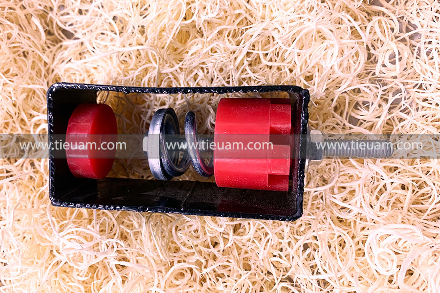 Lò xo giảm chấn cách âm trần 2