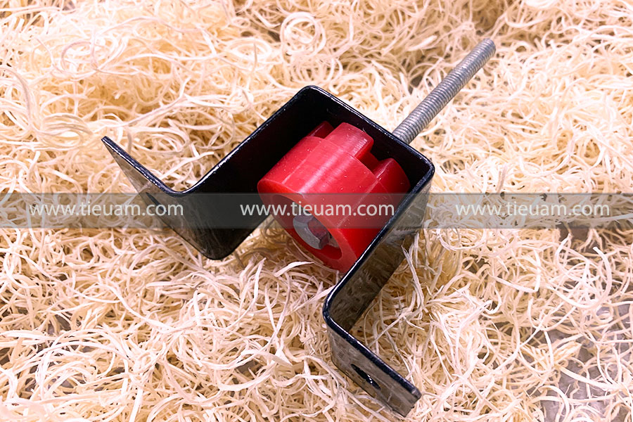 Lò xo giảm chấn cách âm vách tường 1