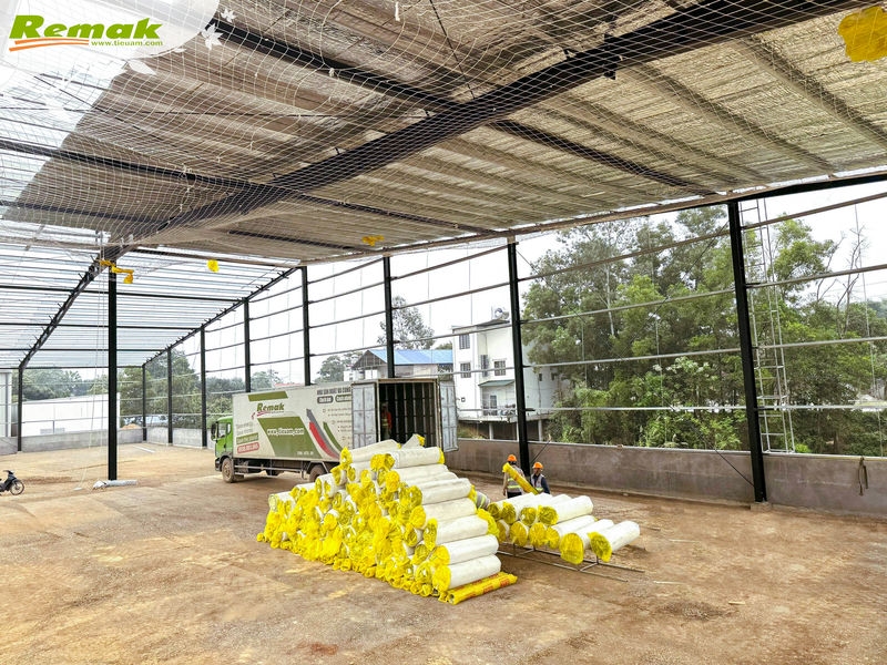 vì sao cần chống nóng mái tôn 