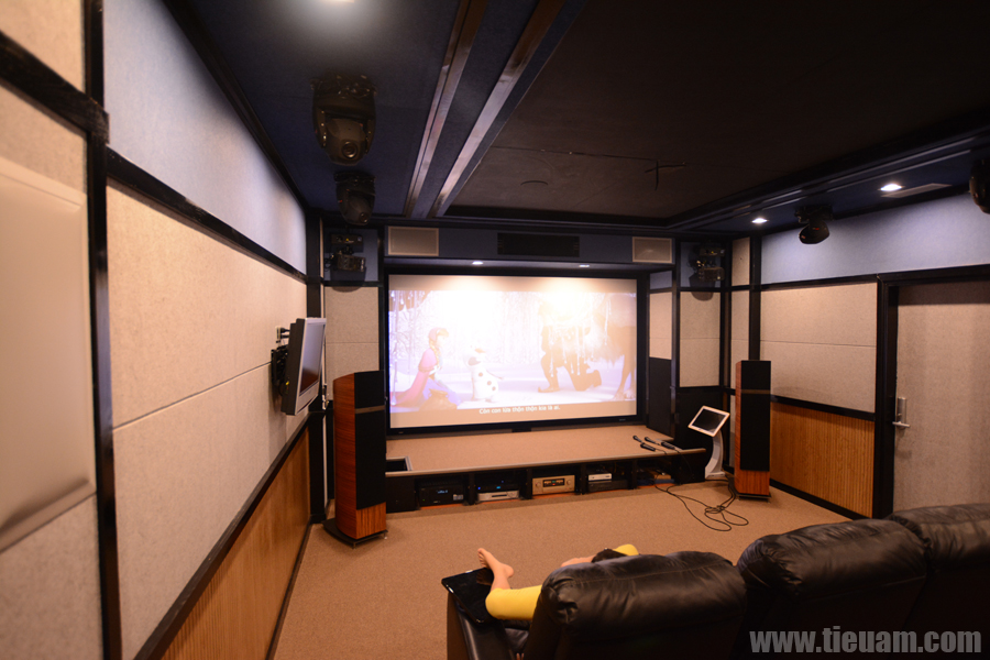 Thiết kế và thi công phòng xem phim gia đình - Ảnh 1